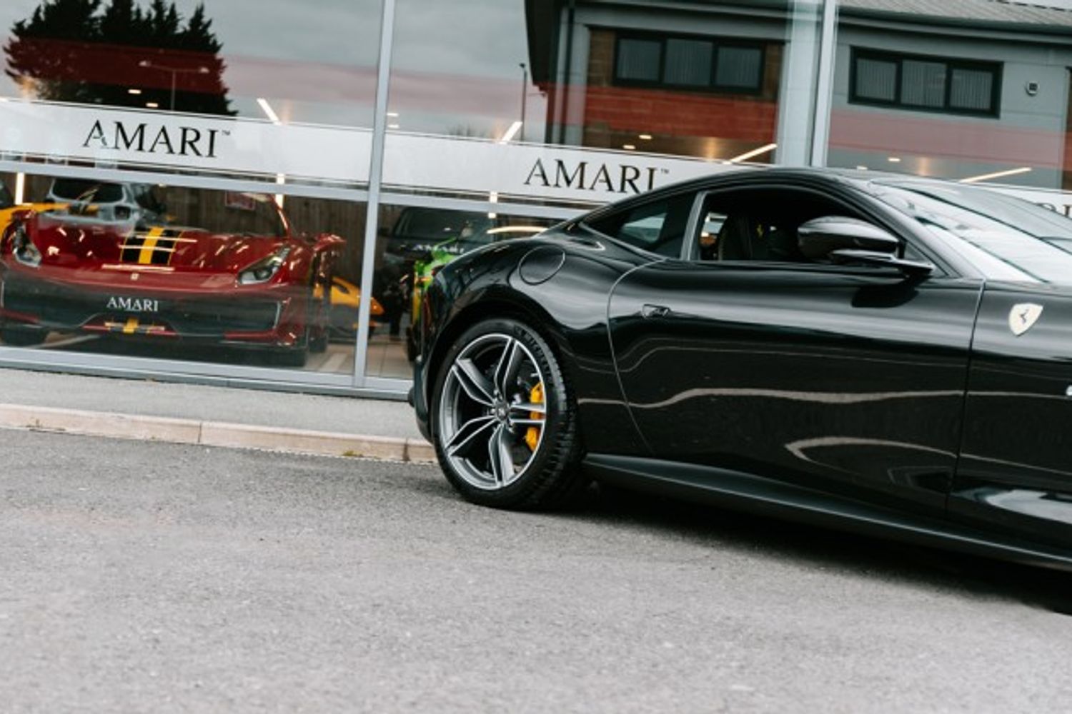 FERRARI ROMA COUPE 3.9 BASE 2DR SEMI AUTOMATIC