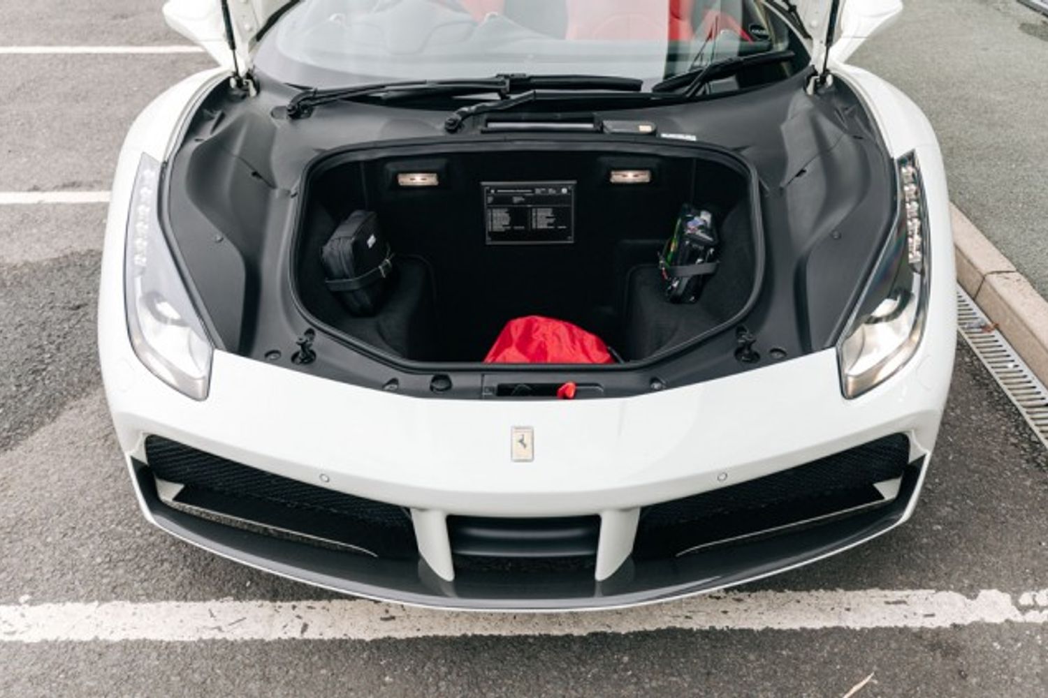Ferrari 488 Spider 3.9