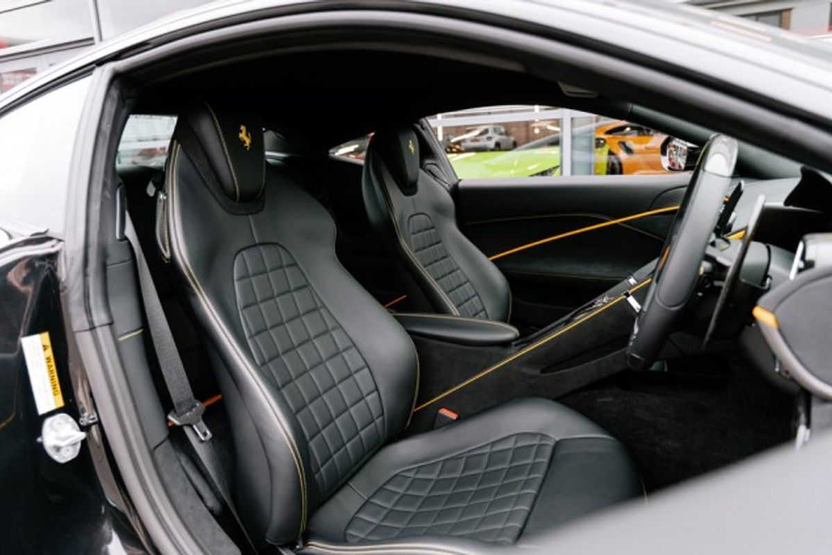 FERRARI ROMA COUPE 3.9 BASE 2DR SEMI AUTOMATIC