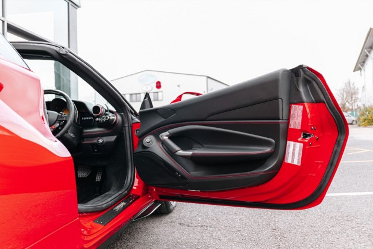 FERRARI F8 SPIDER CONVERTIBLE 3.9 SPIDER 2DR SEMI AUTOMATIC