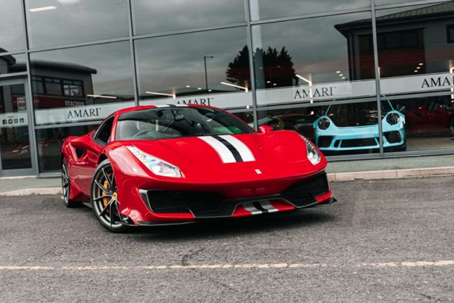 FERRARI 488 PISTA VS COUPE 3.9 VS 2DR SEMI AUTOMATIC
