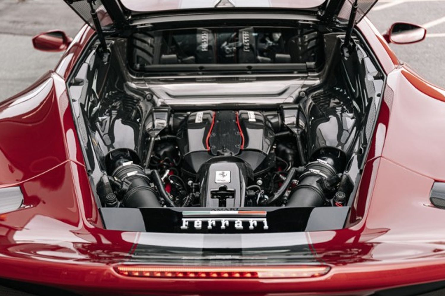 FERRARI 488 PISTA VS COUPE 3.9 VS 2DR SEMI AUTOMATIC
