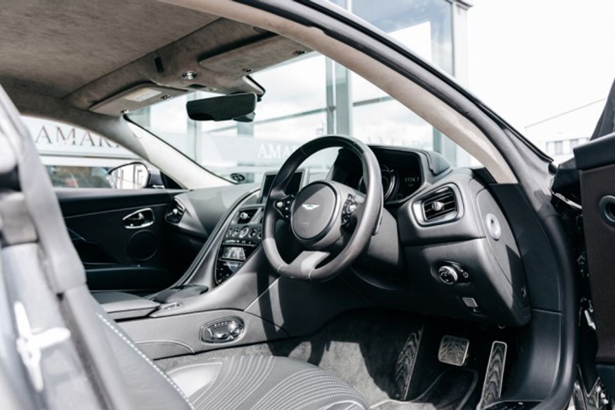ASTON MARTIN DB11 COUPE 5.2 V12 2DR AUTOMATIC