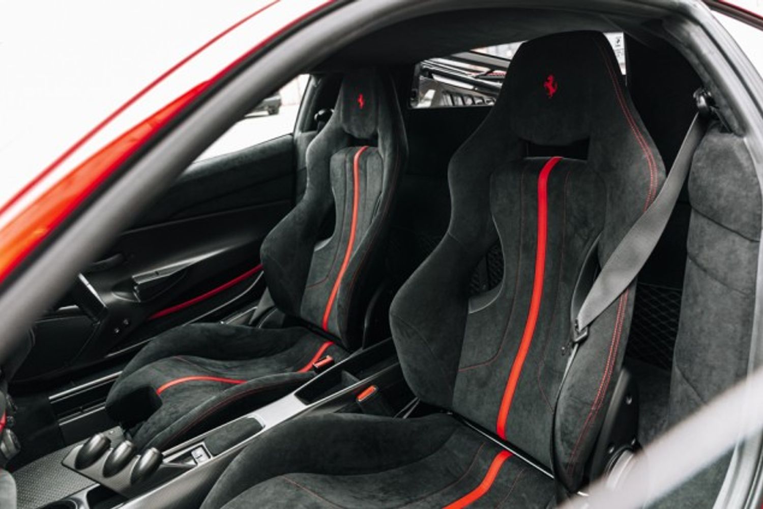 FERRARI 488 PISTA VS COUPE 3.9 VS 2DR SEMI AUTOMATIC