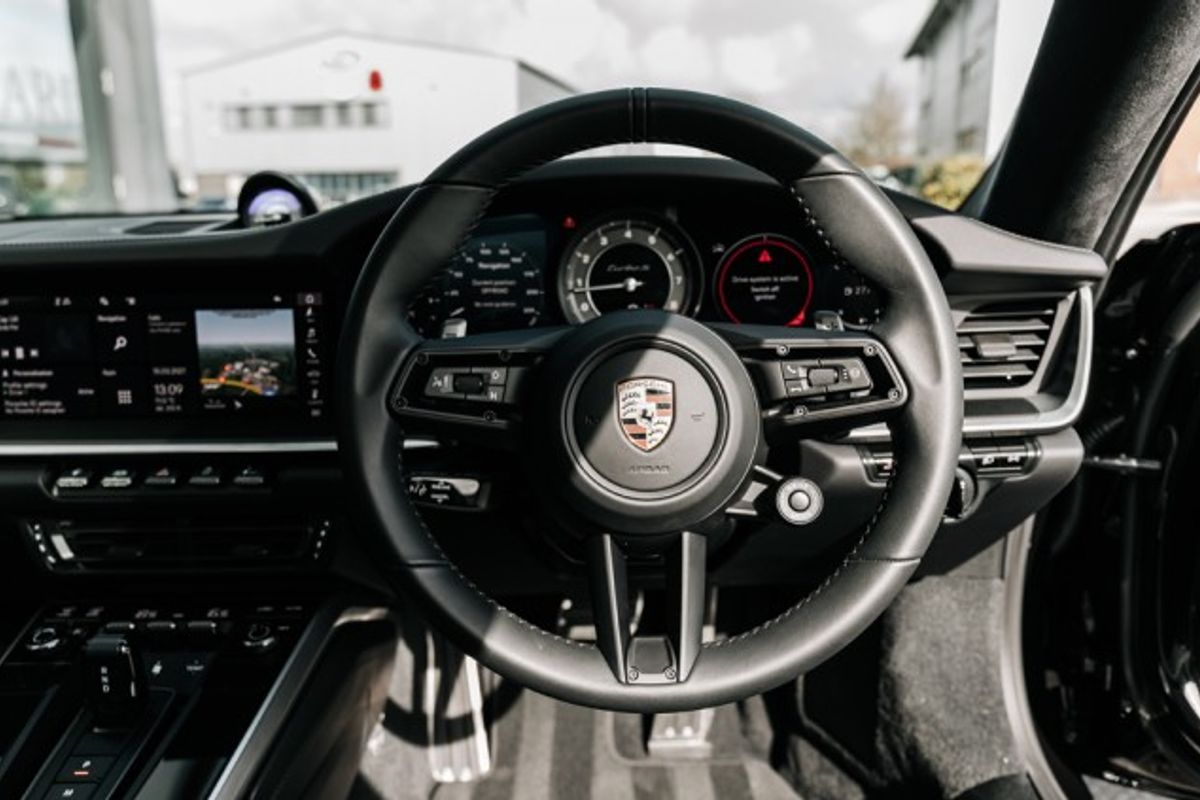 PORSCHE 911 COUPE 3.7 TURBO S PDK 2DR SEMI AUTOMATIC