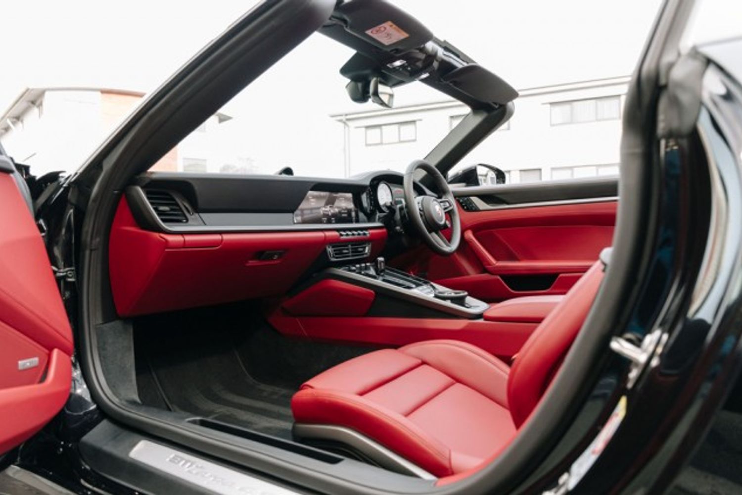 PORSCHE 911 CONVERTIBLE 992 3.0 TARGA 4S 2DR