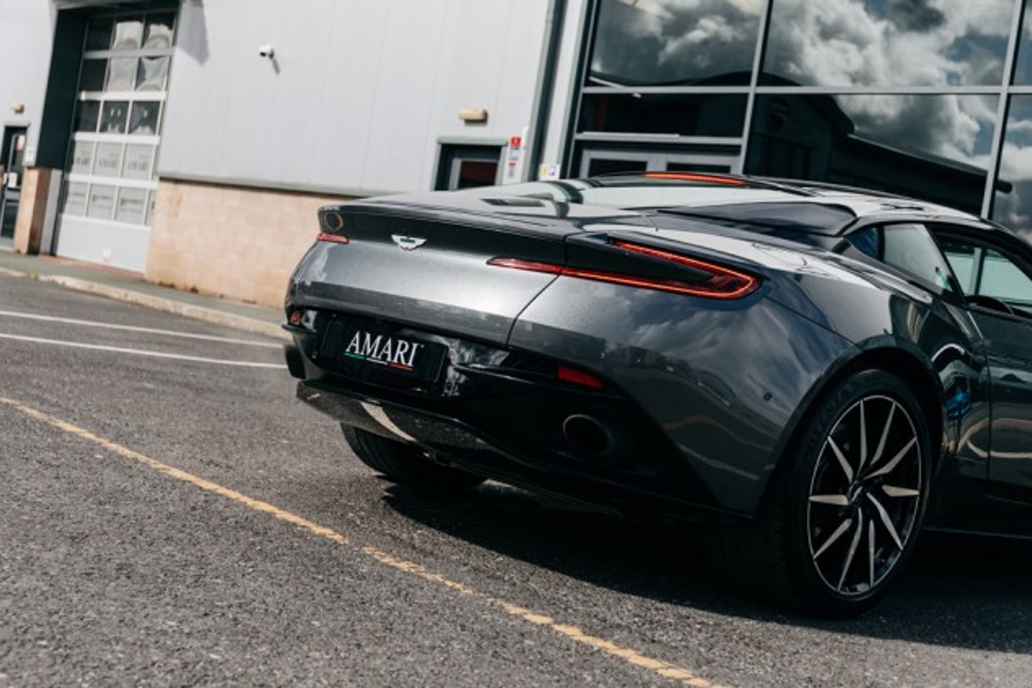 ASTON MARTIN DB11 COUPE 5.2 V12 2DR AUTOMATIC