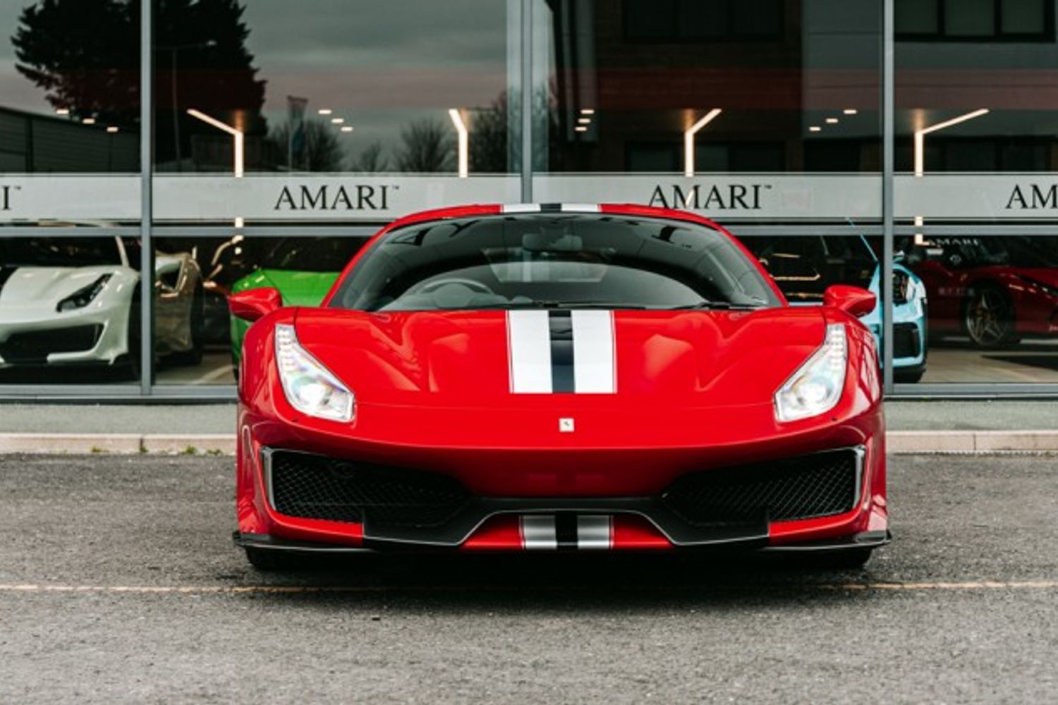 FERRARI 488 PISTA VS COUPE 3.9 VS 2DR SEMI AUTOMATIC