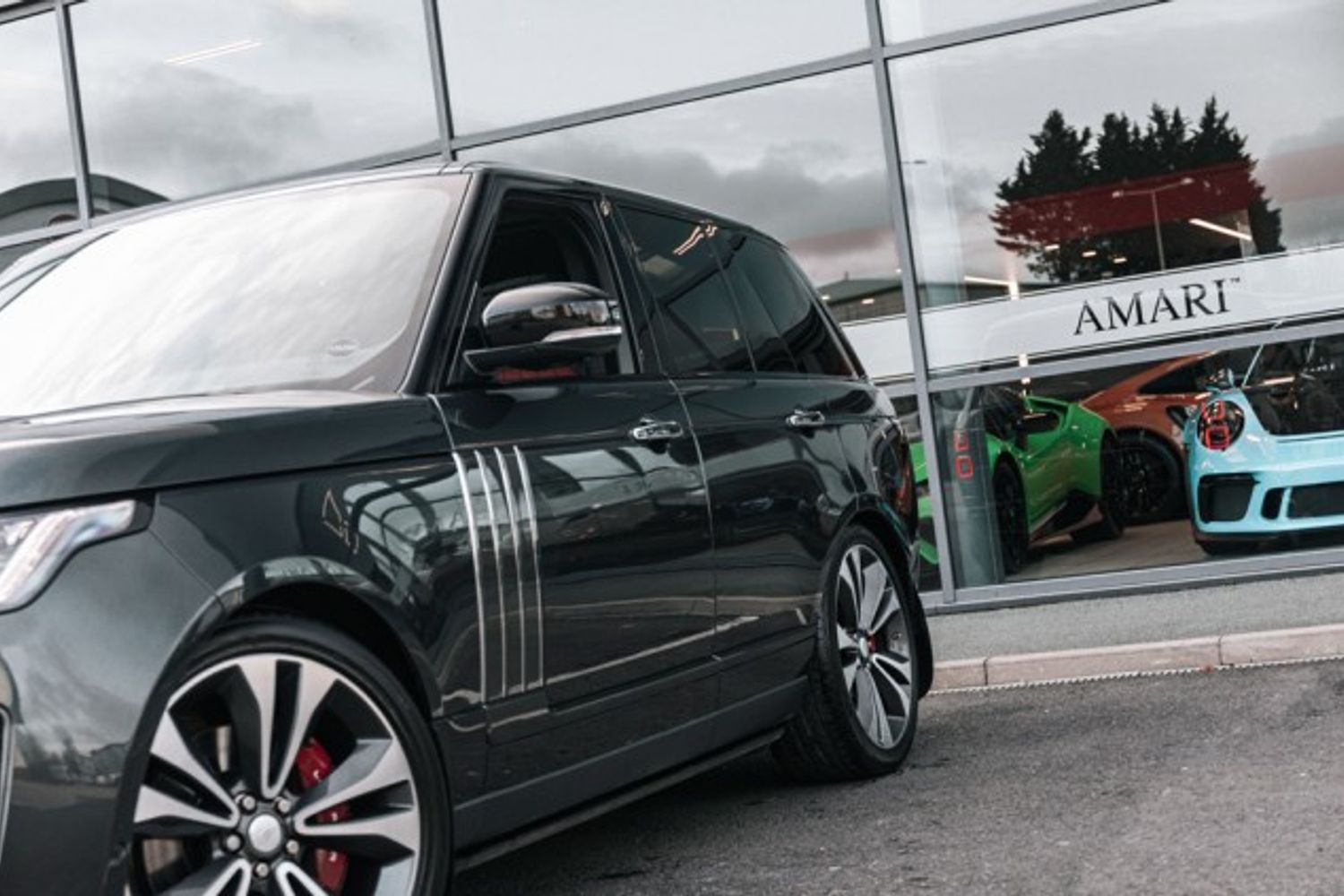 LAND ROVER RANGE ROVER ESTATE 5.0 V8 SVAUTOBIOGRAPHY DYNAMIC 5DR AUTOMATIC