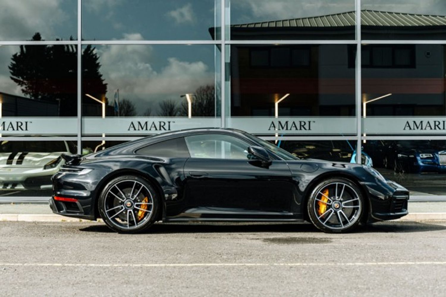 PORSCHE 911 COUPE 3.7 TURBO S PDK 2DR SEMI AUTOMATIC