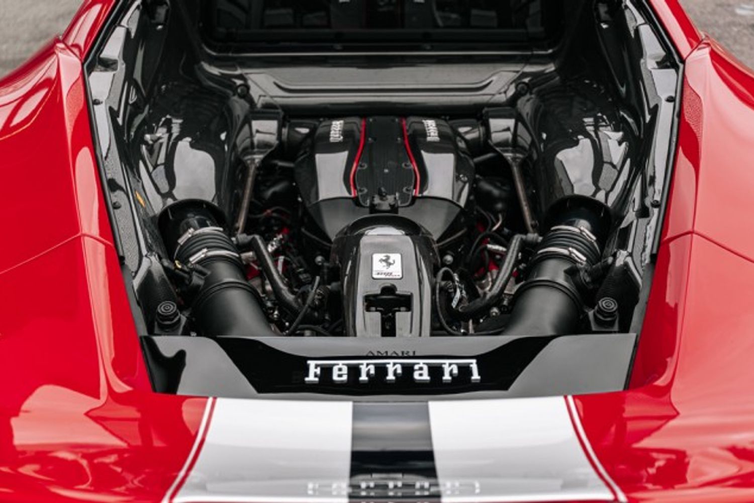 FERRARI 488 PISTA VS COUPE 3.9 VS 2DR SEMI AUTOMATIC
