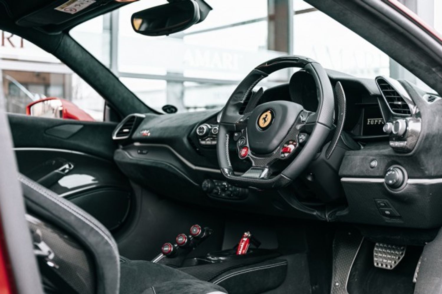 FERRARI 488 PISTA VS COUPE 3.9 VS 2DR SEMI AUTOMATIC