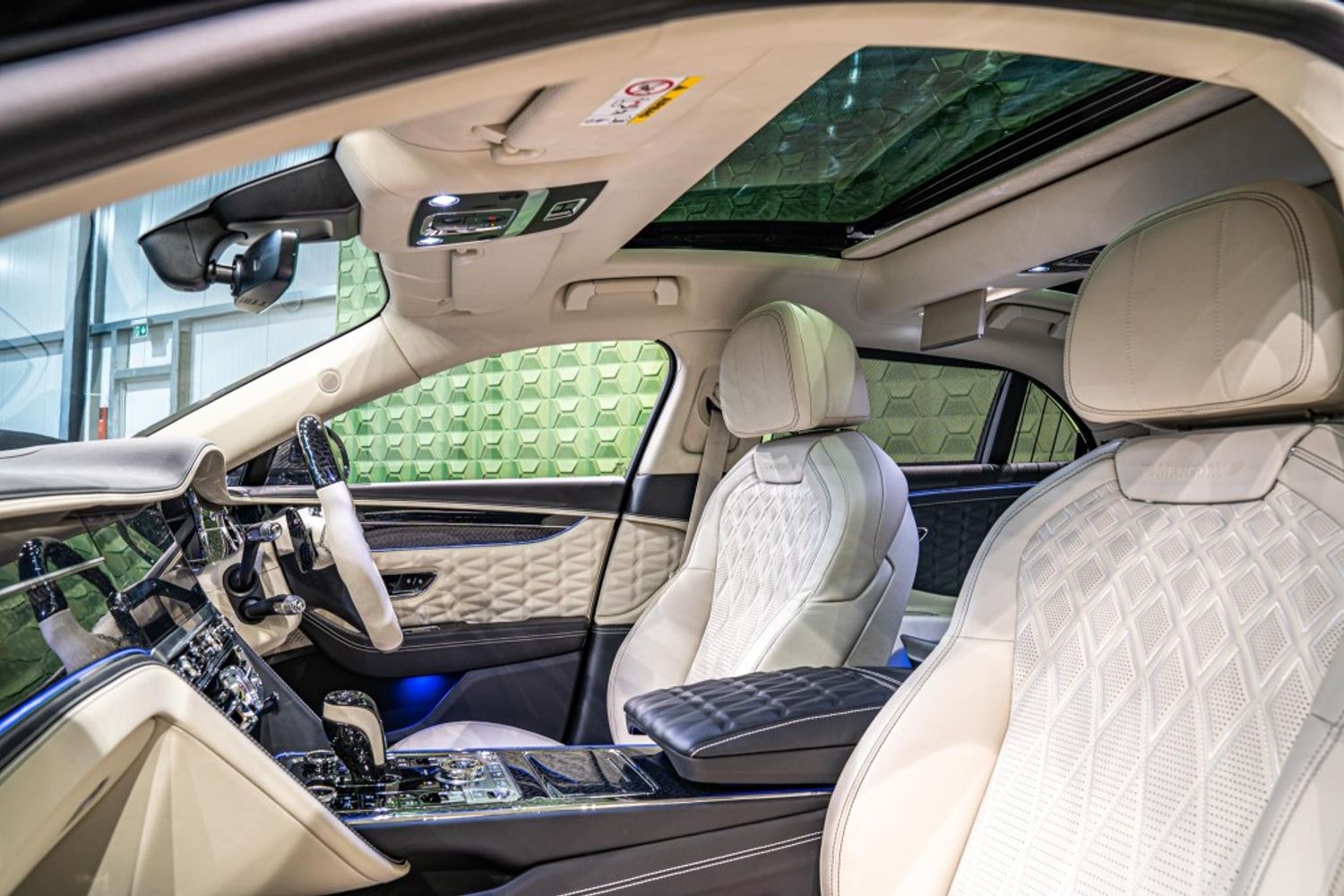 BENTLEY FLYING SPUR SALOON 4.0 V8 4DR AUTOMATIC