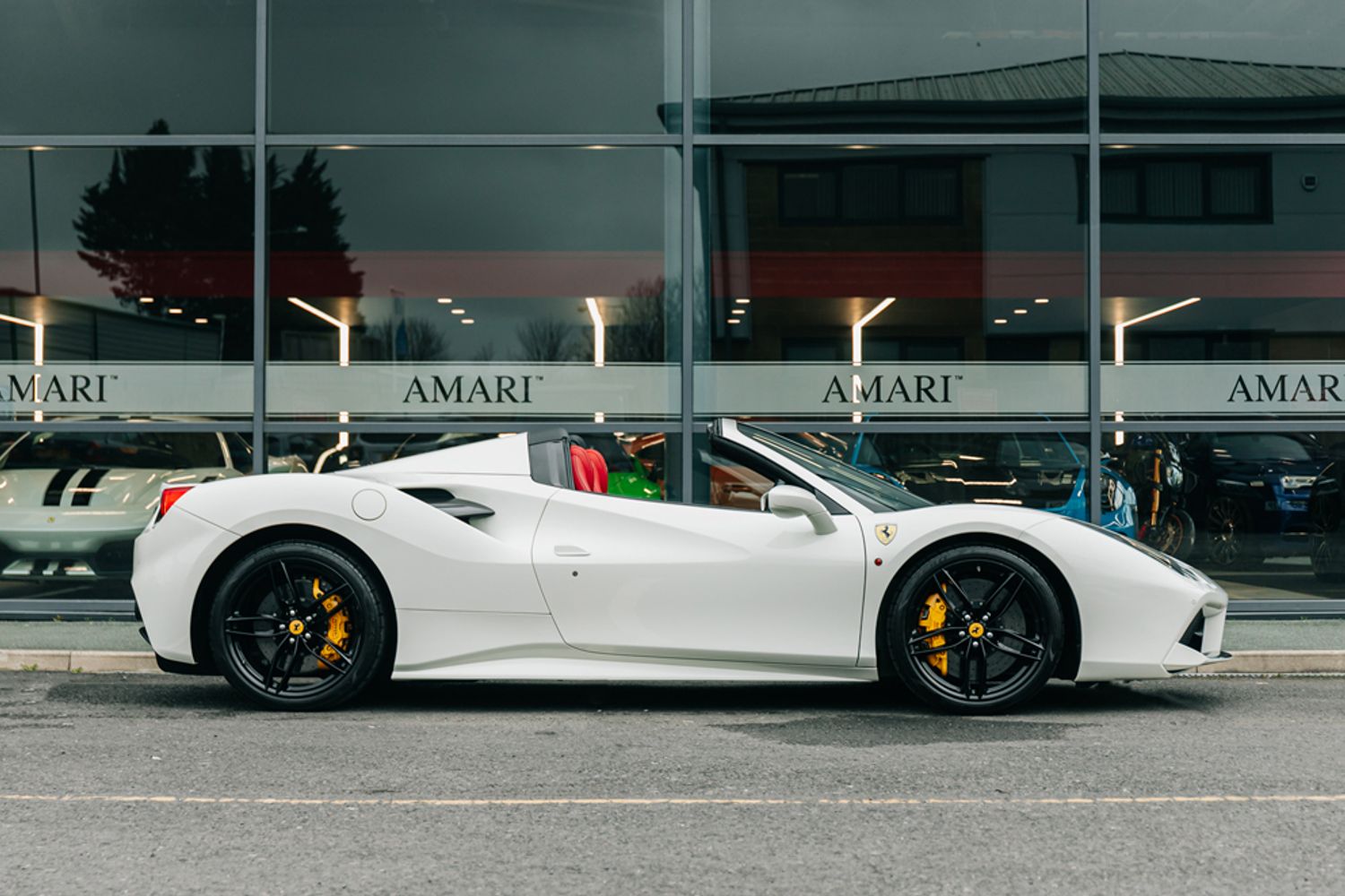 Ferrari 488 Spider 3.9