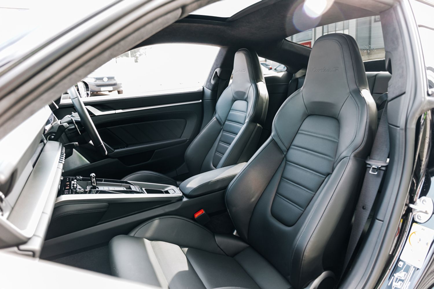 PORSCHE 911 COUPE 3.7 TURBO S PDK 2DR SEMI AUTOMATIC