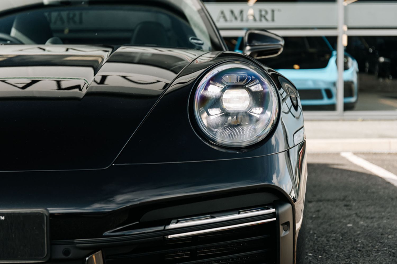 PORSCHE 911 COUPE 3.7 TURBO S PDK 2DR SEMI AUTOMATIC