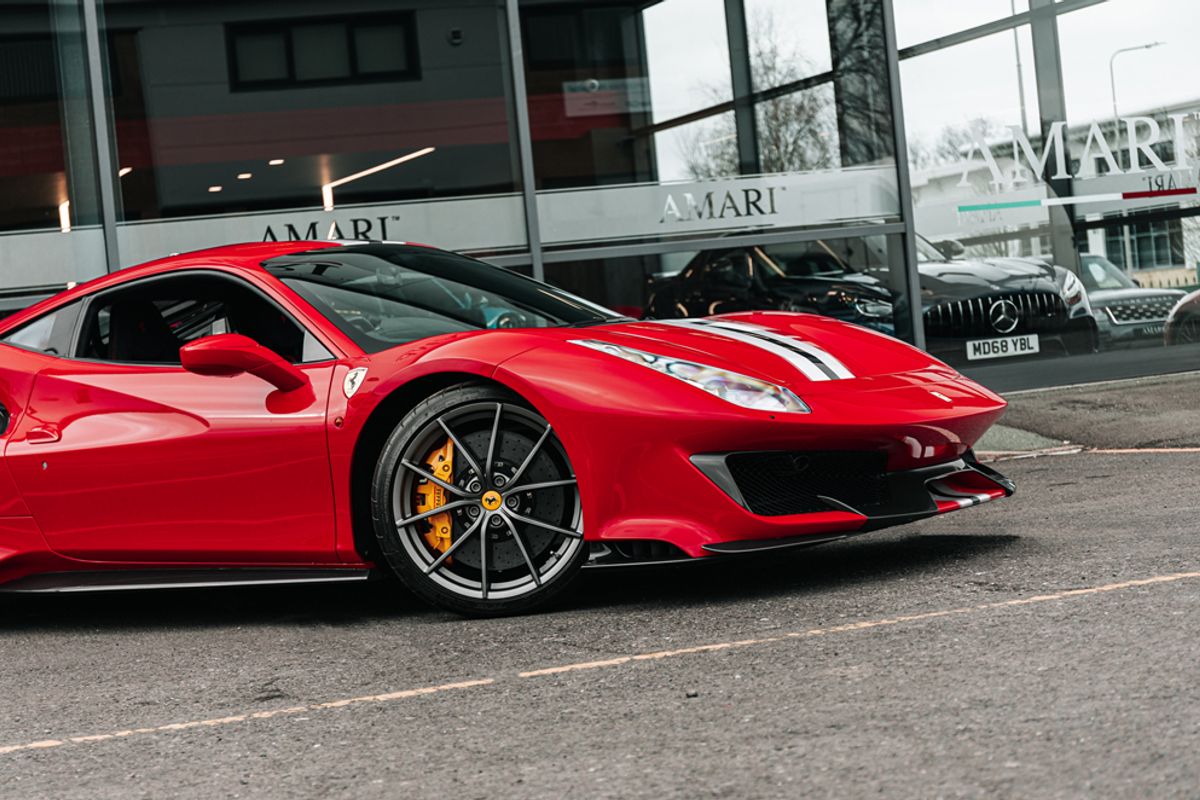 FERRARI 488 PISTA VS COUPE 3.9 VS 2DR SEMI AUTOMATIC
