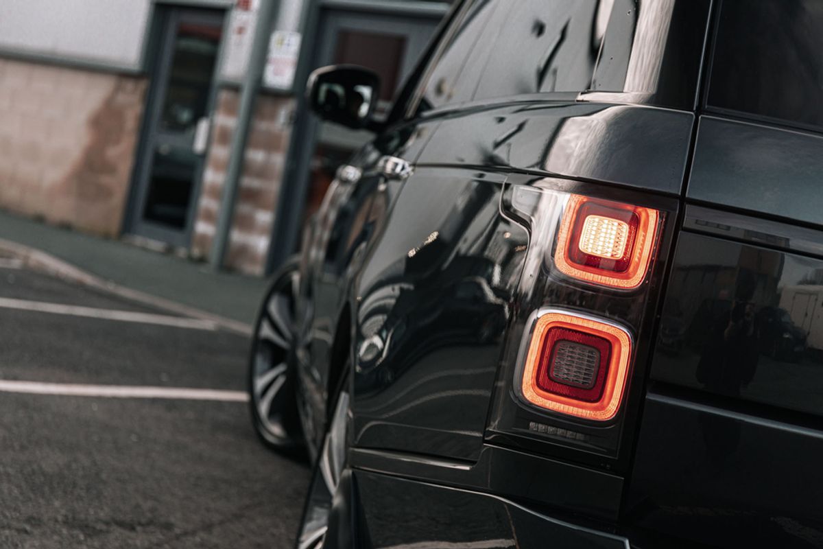 LAND ROVER RANGE ROVER ESTATE 5.0 V8 SVAUTOBIOGRAPHY DYNAMIC 5DR AUTOMATIC