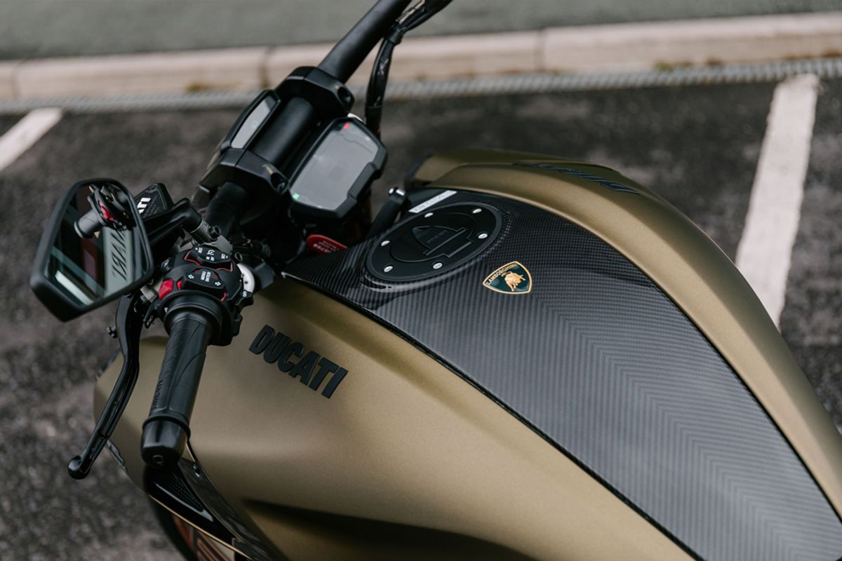 DUCATI Diavel 1260 Lamborghini Lamborghini