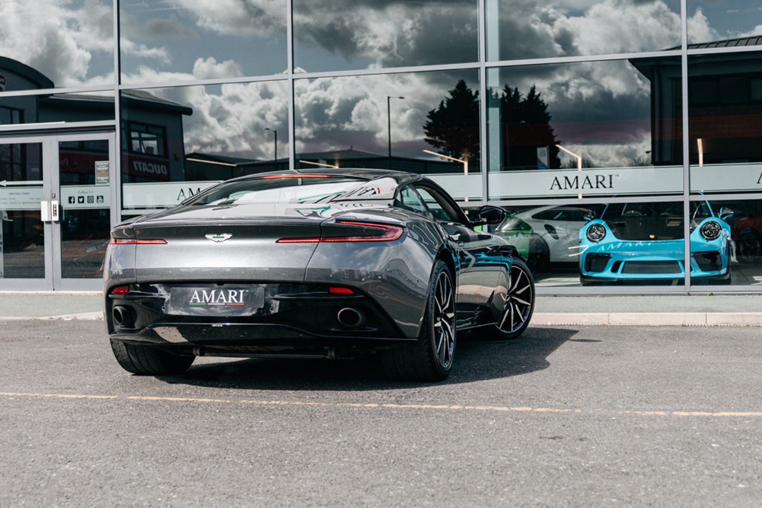 ASTON MARTIN DB11 COUPE 5.2 V12 2DR AUTOMATIC