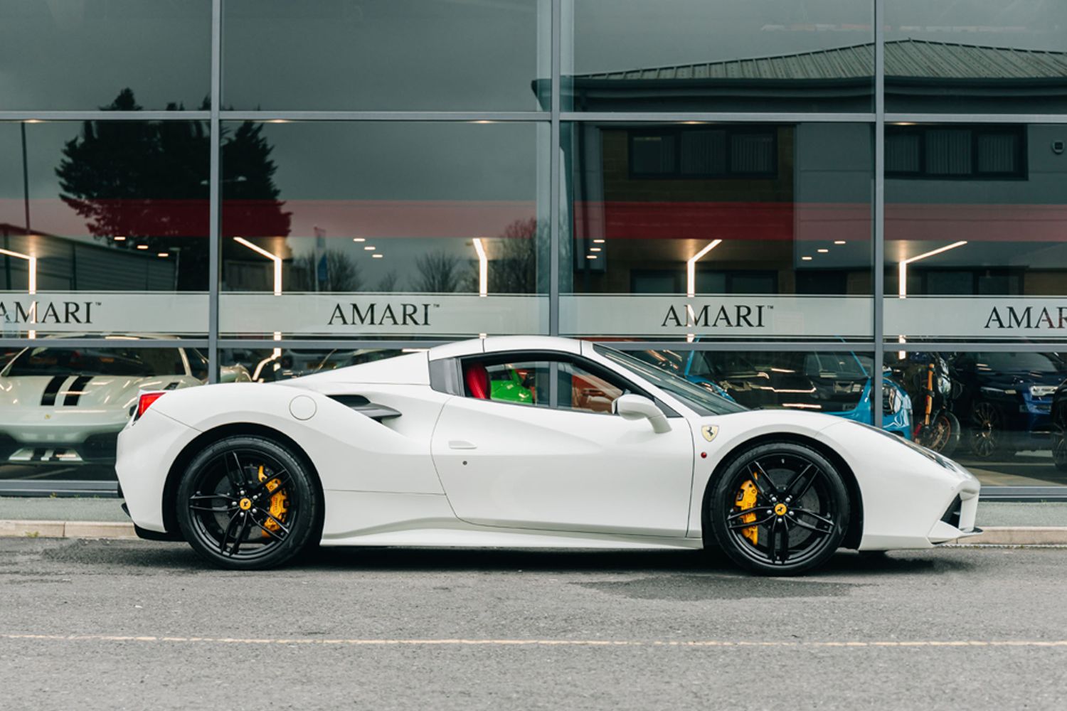 Ferrari 488 Spider 3.9