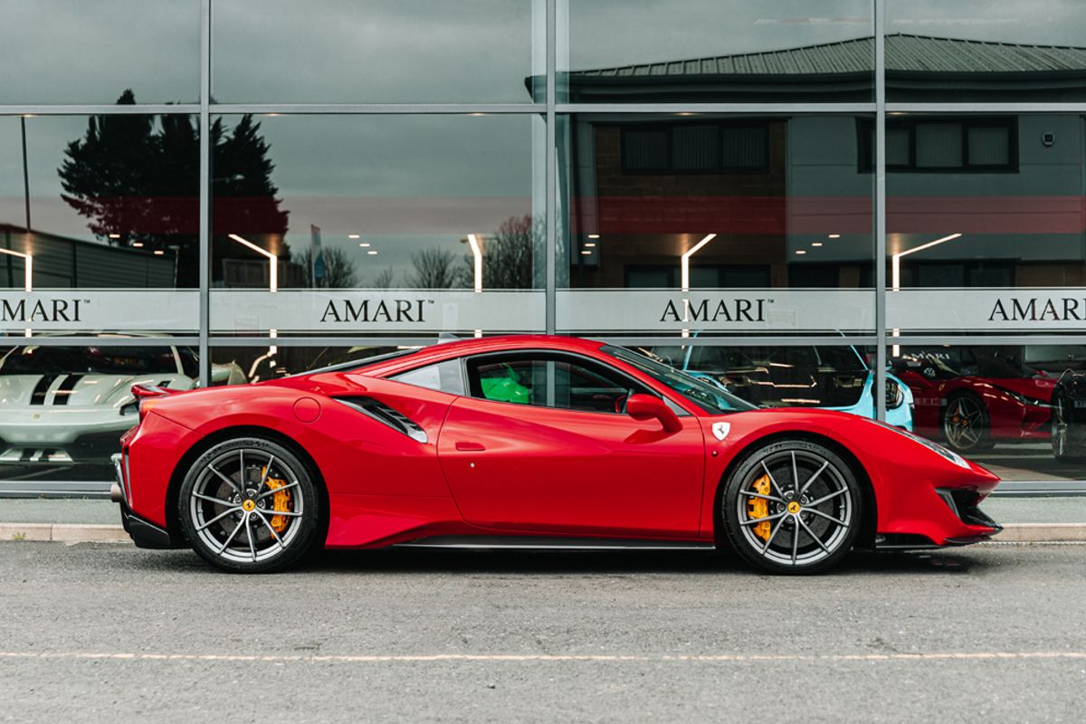 FERRARI 488 PISTA VS COUPE 3.9 VS 2DR SEMI AUTOMATIC