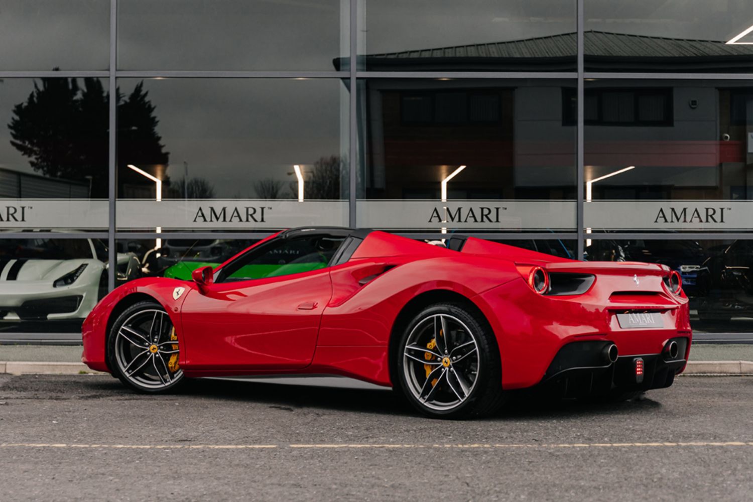 FERRARI 488 CONVERTIBLE 3.9 SPIDER 2DR SEMI AUTOMATIC