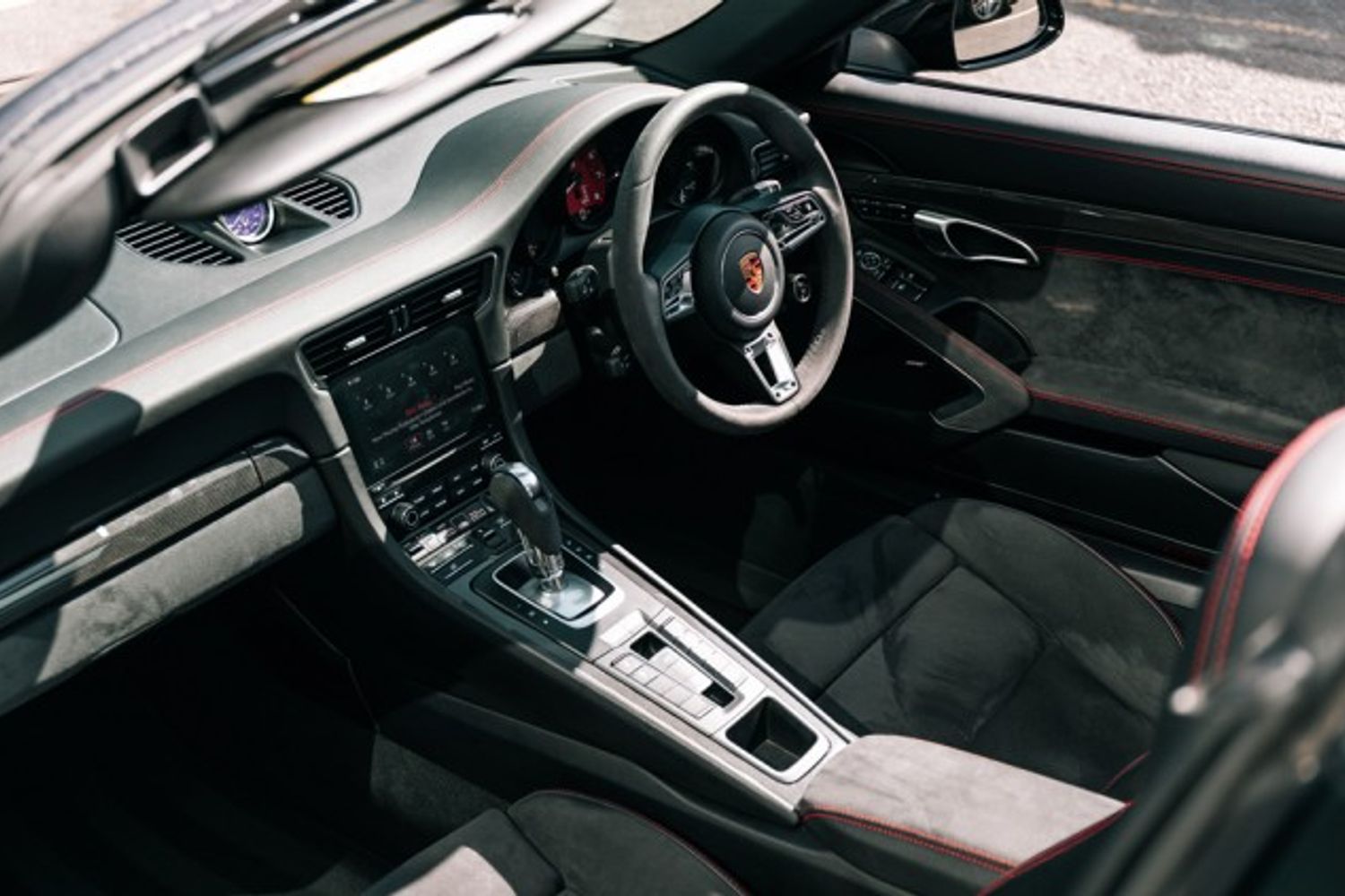 PORSCHE 911 CONVERTIBLE 3.0 TARGA 4 GTS PDK 2DR SEMI AUTOMATIC