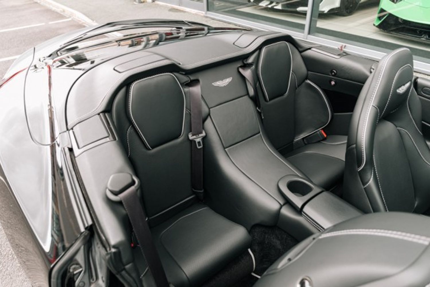 ASTON MARTIN VANQUISH CONVERTIBLE Carbon Black 5.9 V12 2DR AUTOMATIC