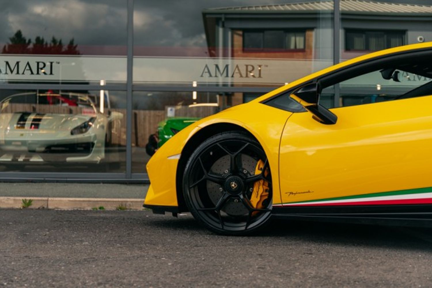LAMBORGHINI HURACAN LP 640-4 PERFORMANTE COUPE 5.2 LP 640-4 PERFORMANTE 2DR SEMI AUTOMATIC