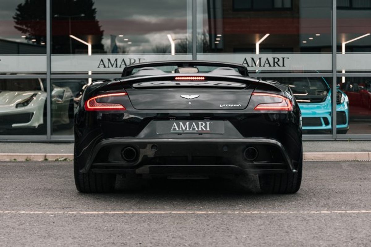 ASTON MARTIN VANQUISH CONVERTIBLE Carbon Black 5.9 V12 2DR AUTOMATIC