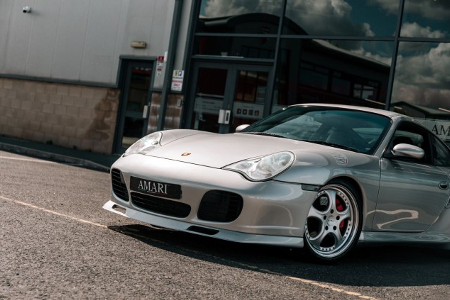 PORSCHE 911 COUPE 3.6 TURBO 2DR