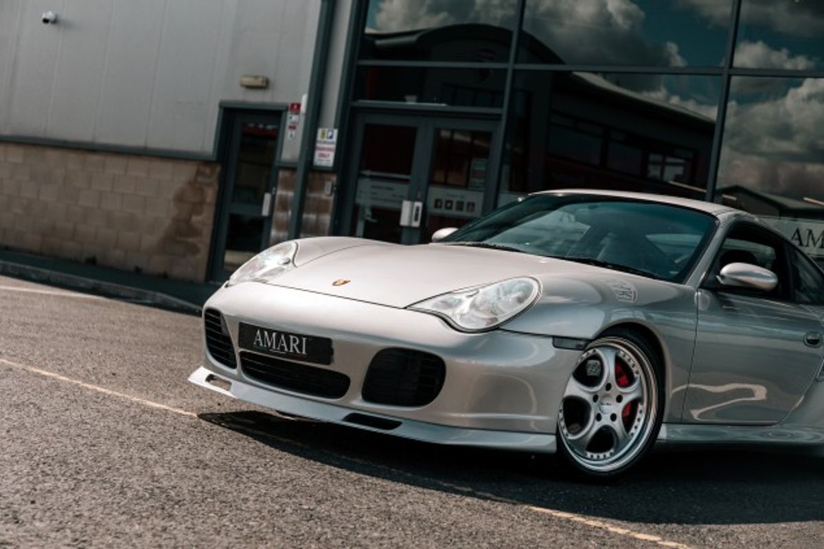PORSCHE 911 COUPE 3.6 TURBO 2DR