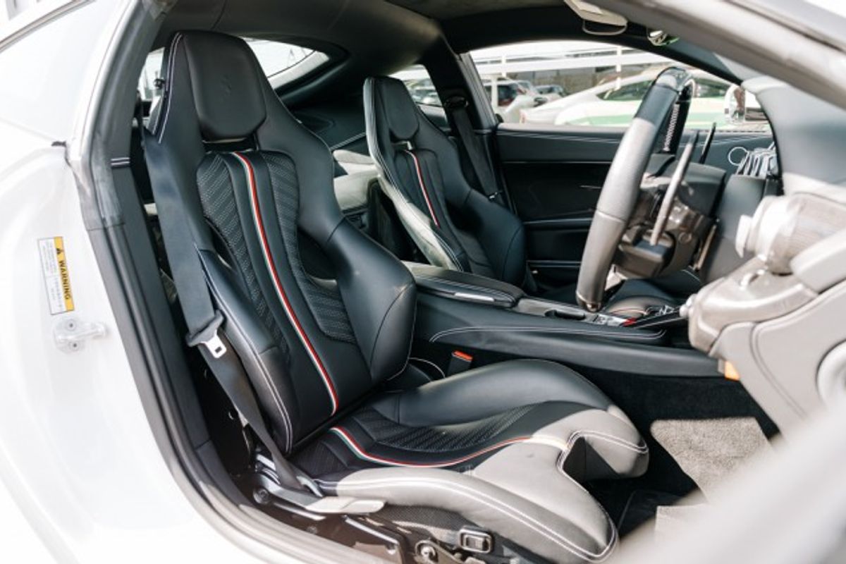 FERRARI F12 BERLINETTA COUPE 6.3 AB 2DR SEMI AUTOMATIC