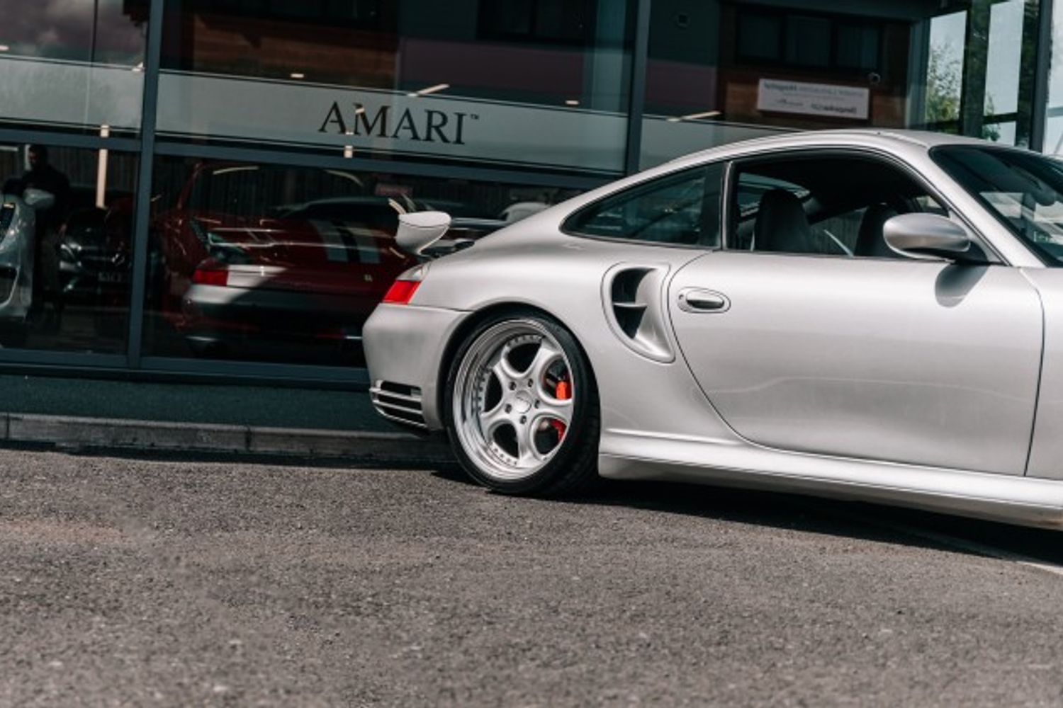 PORSCHE 911 COUPE 3.6 TURBO 2DR