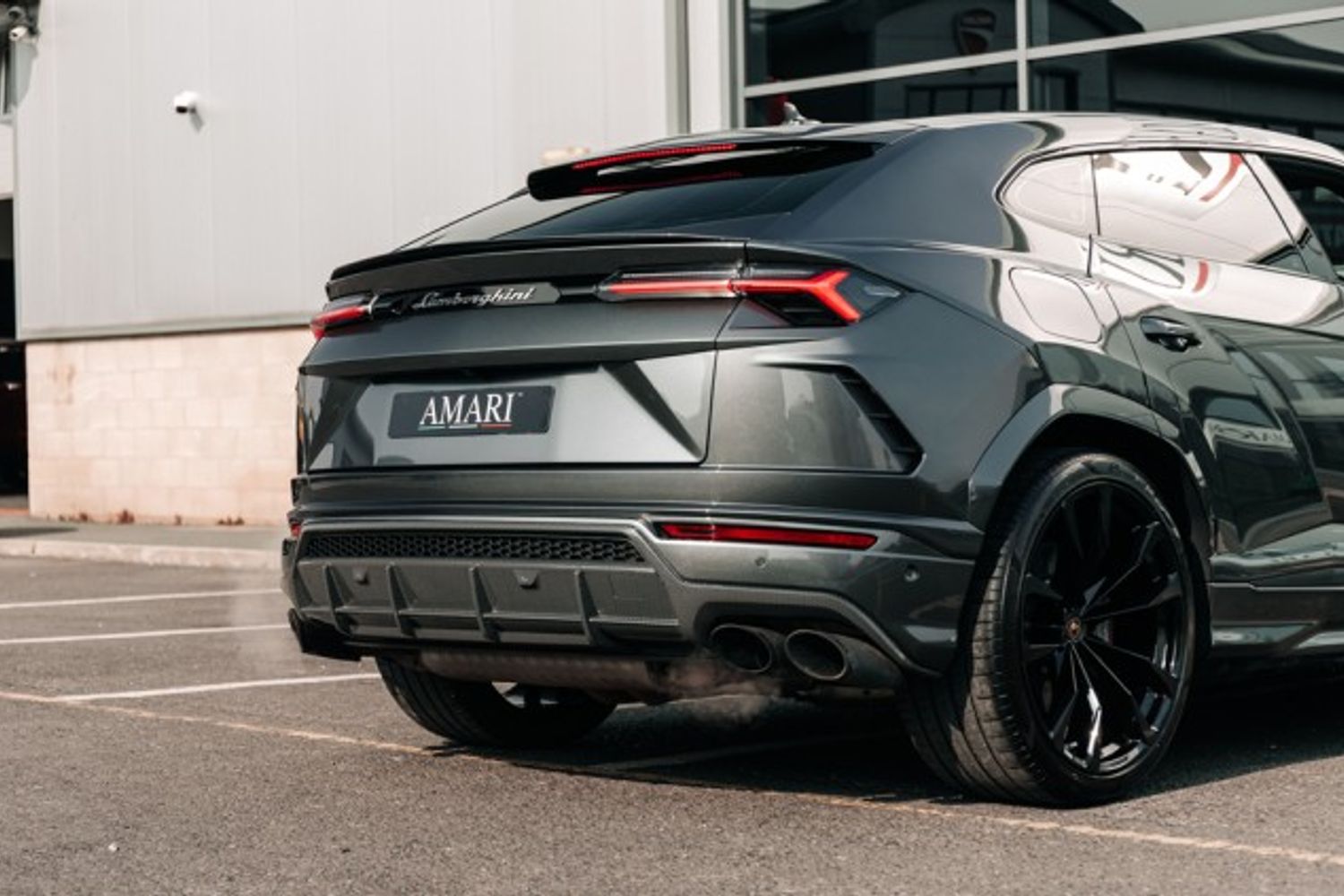 LAMBORGHINI URUS ESTATE 4.0 V8 5DR AUTOMATIC