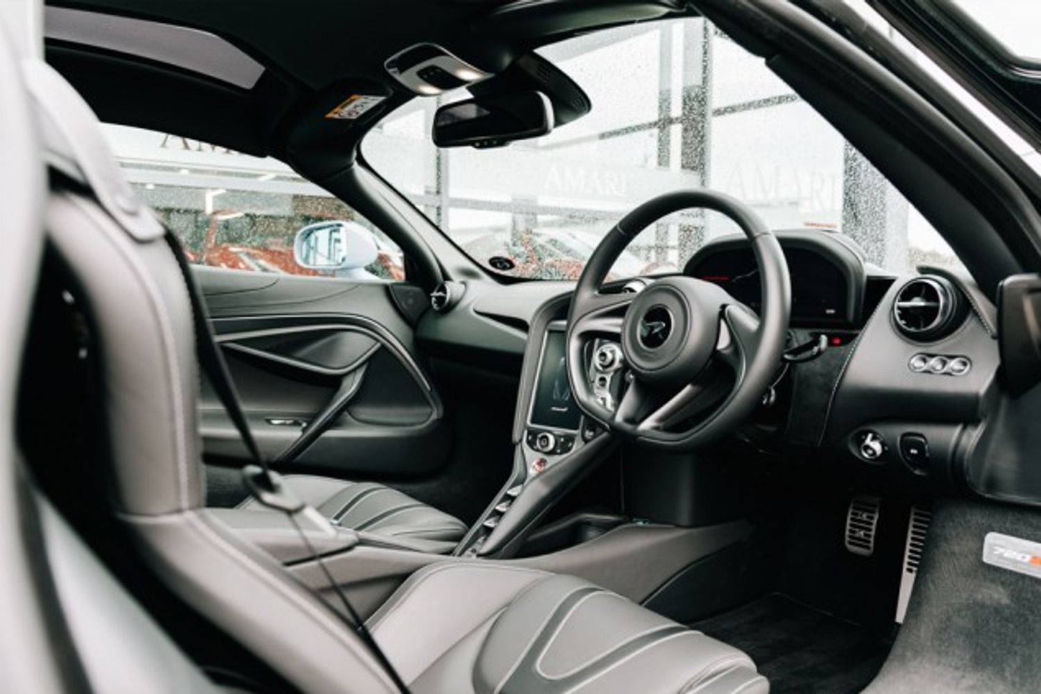 MCLAREN 720S V8 SSG COUPE 4.0 V8 SSG 2DR SEMI AUTOMATIC