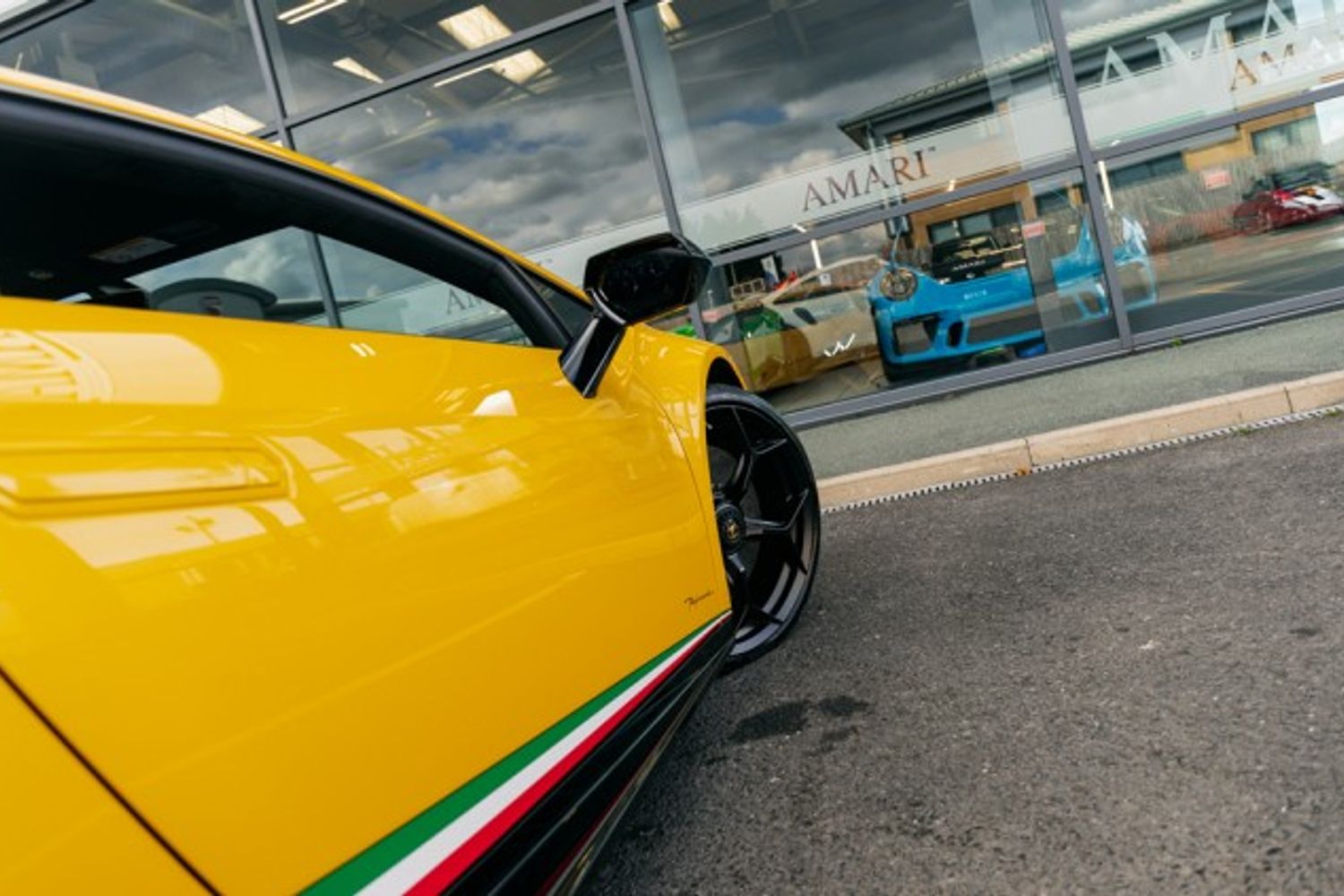 LAMBORGHINI HURACAN LP 640-4 PERFORMANTE COUPE 5.2 LP 640-4 PERFORMANTE 2DR SEMI AUTOMATIC
