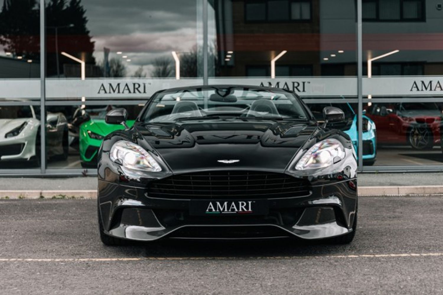 ASTON MARTIN VANQUISH CONVERTIBLE Carbon Black 5.9 V12 2DR AUTOMATIC