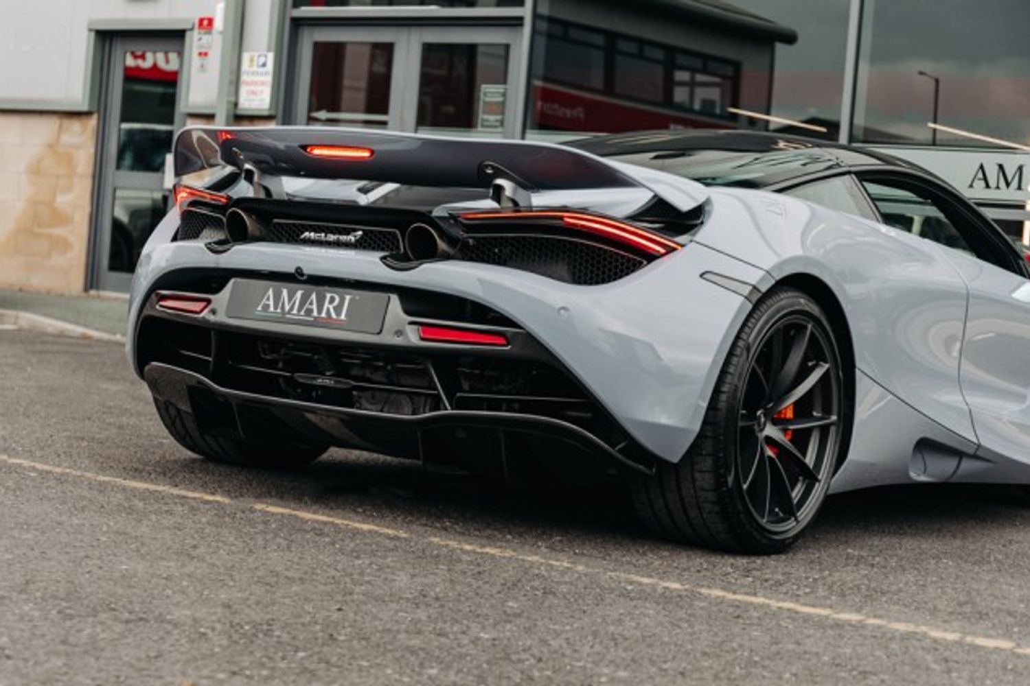MCLAREN 720S V8 SSG COUPE 4.0 V8 SSG 2DR SEMI AUTOMATIC