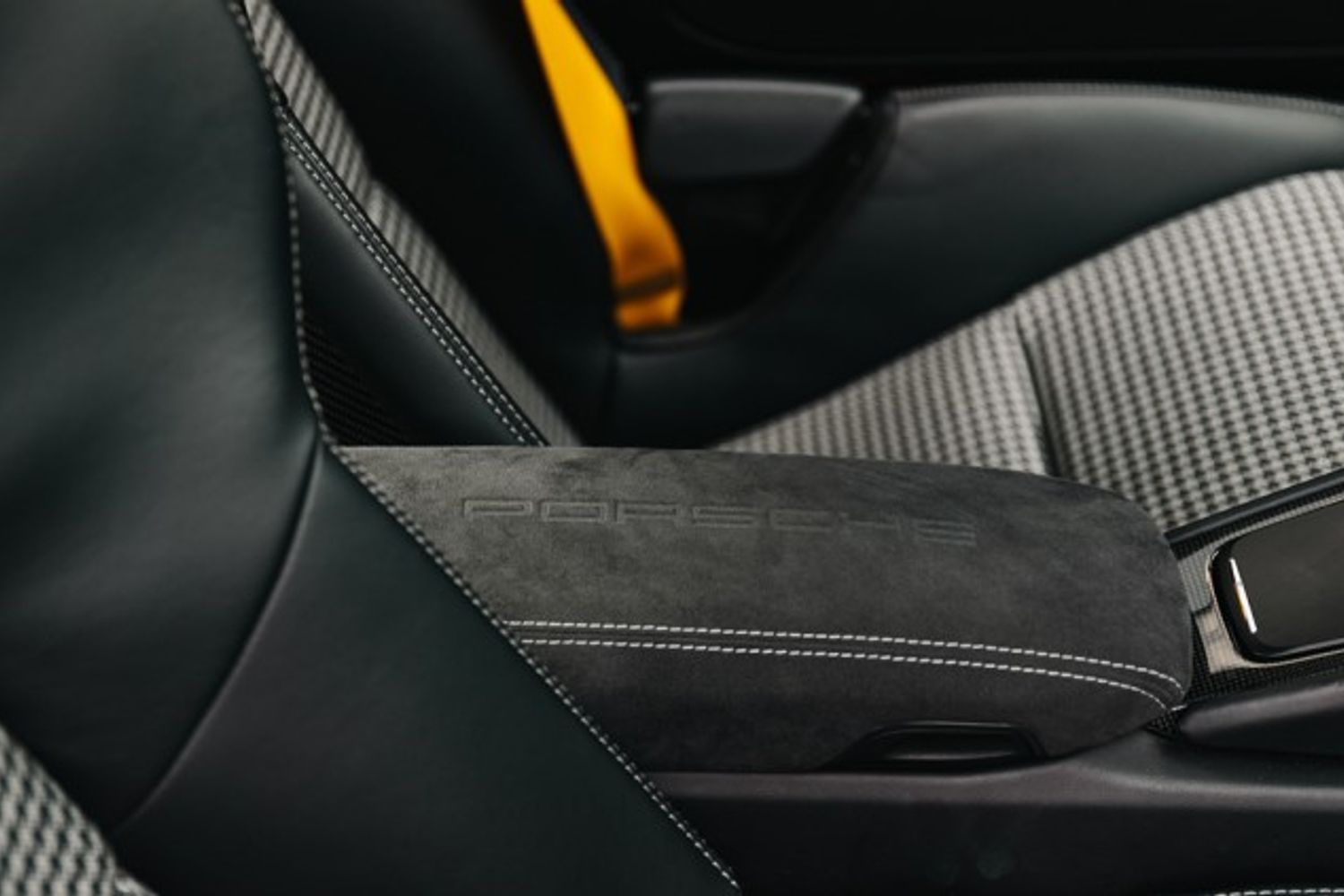 PORSCHE 911 COUPE 4.0 GT3 2DR