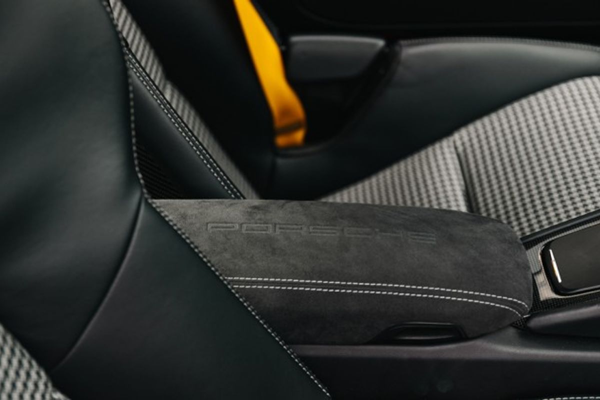 PORSCHE 911 COUPE 4.0 GT3 2DR