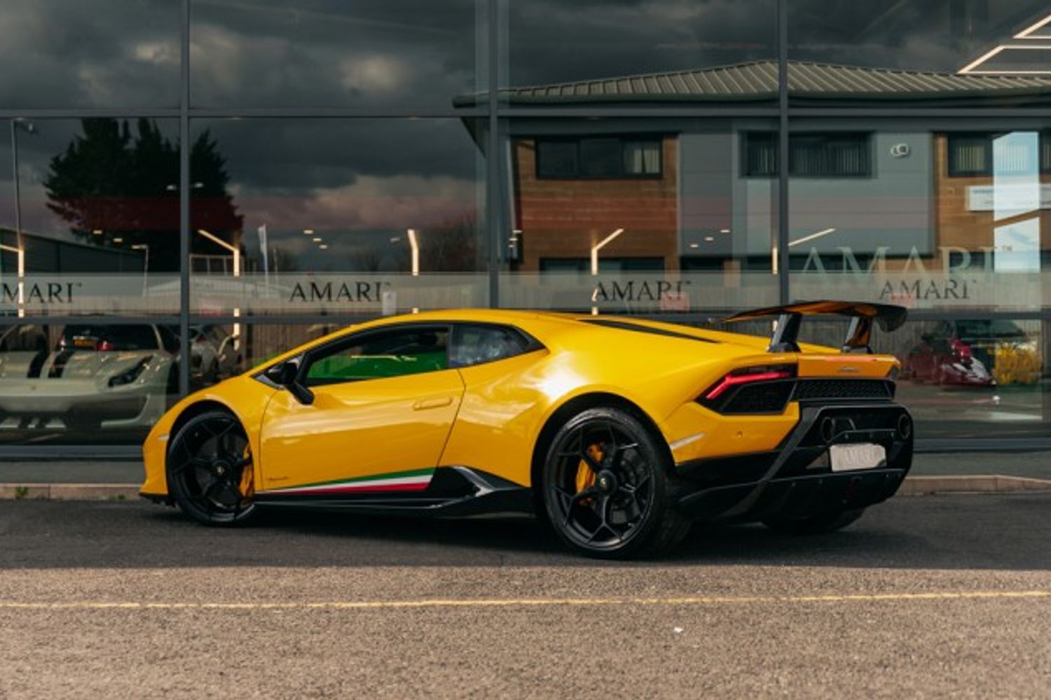 LAMBORGHINI HURACAN LP 640-4 PERFORMANTE COUPE 5.2 LP 640-4 PERFORMANTE 2DR SEMI AUTOMATIC