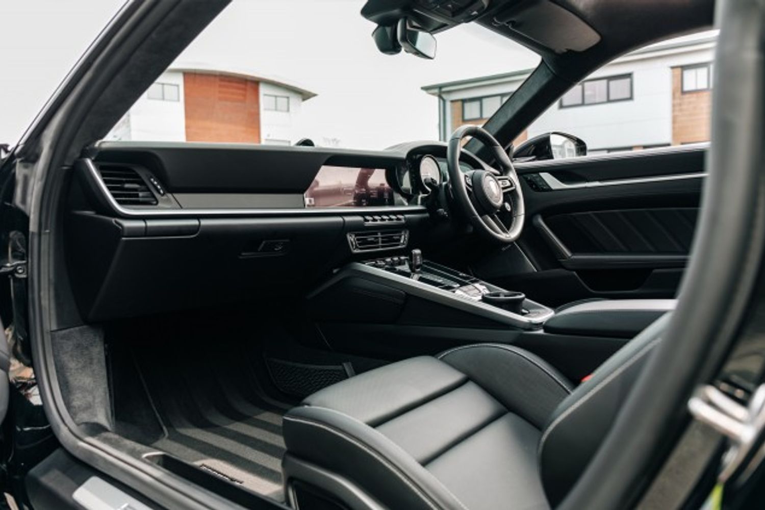 PORSCHE 911 COUPE 3.7 TURBO S PDK 2DR SEMI AUTOMATIC