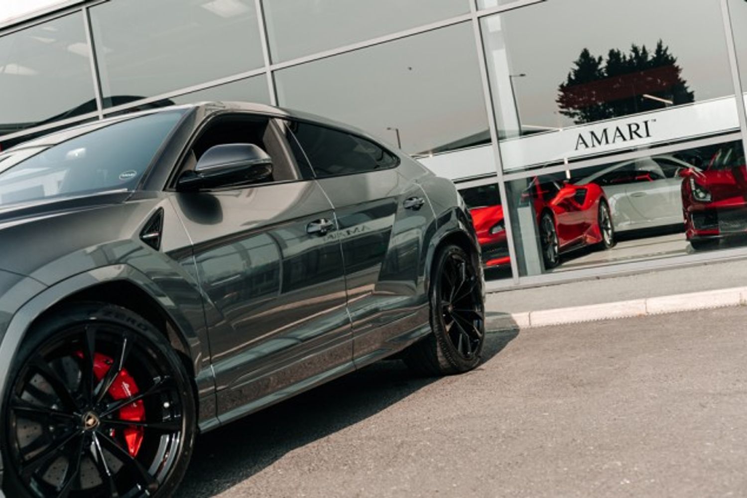 LAMBORGHINI URUS ESTATE 4.0 V8 5DR AUTOMATIC