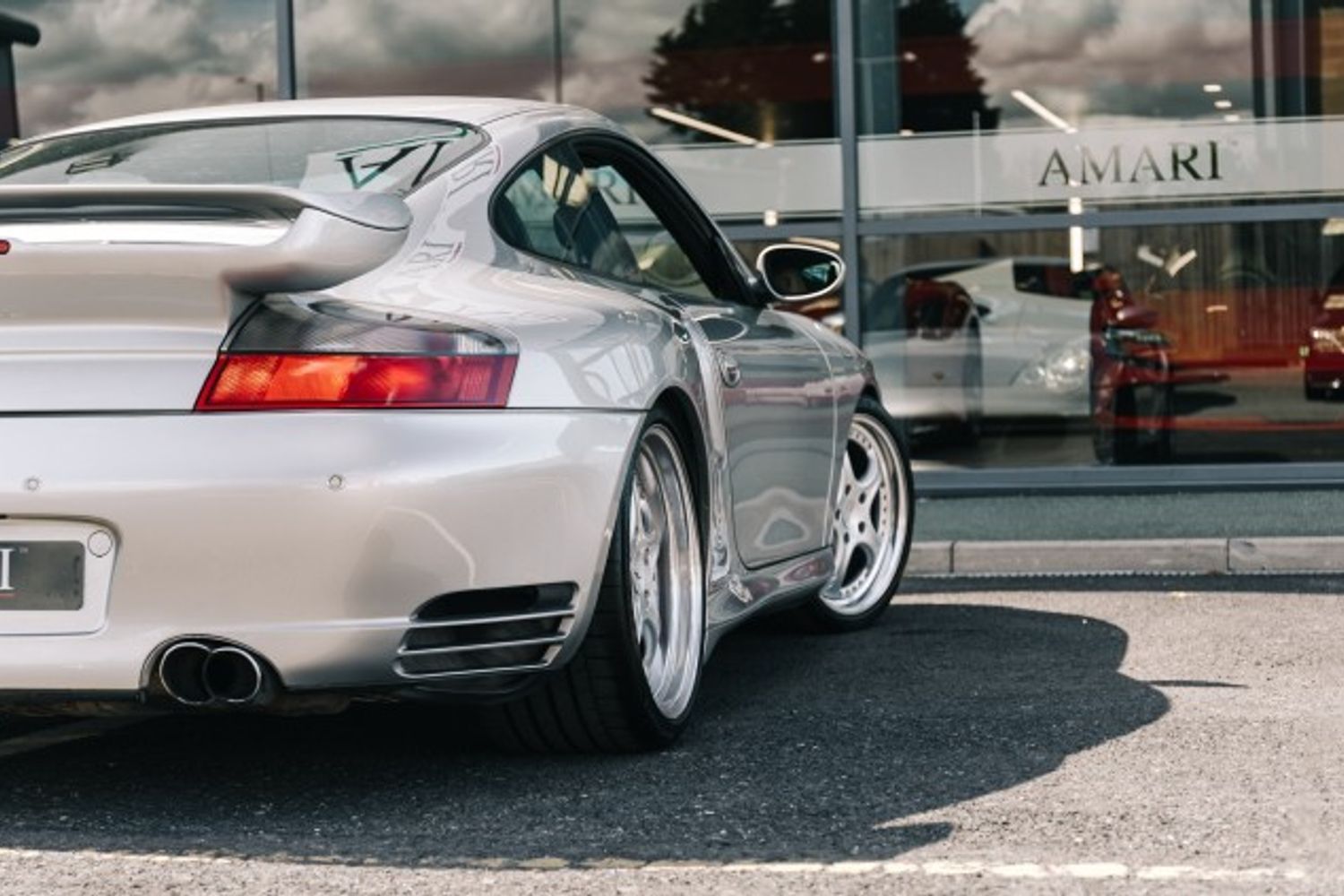 PORSCHE 911 COUPE 3.6 TURBO 2DR