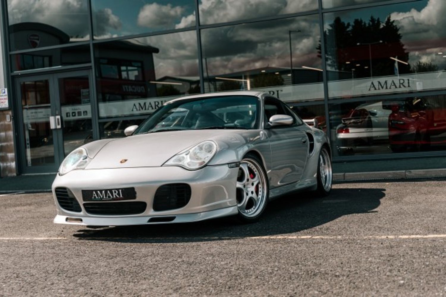 PORSCHE 911 COUPE 3.6 TURBO 2DR