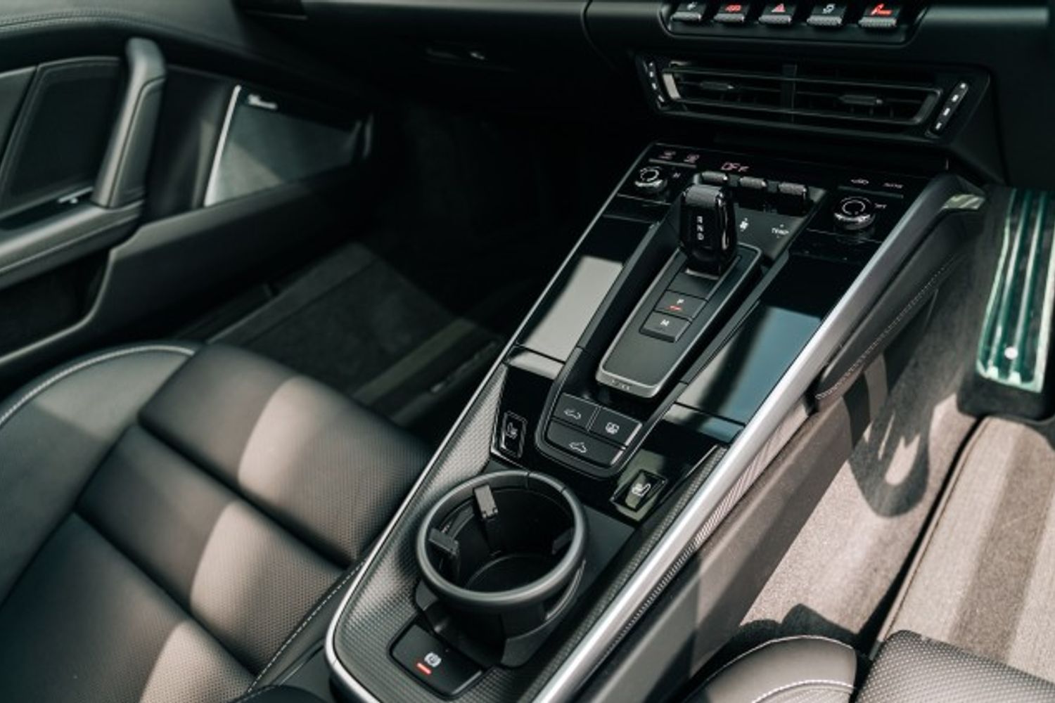 PORSCHE 911 COUPE 3.7 TURBO S PDK 2DR SEMI AUTOMATIC