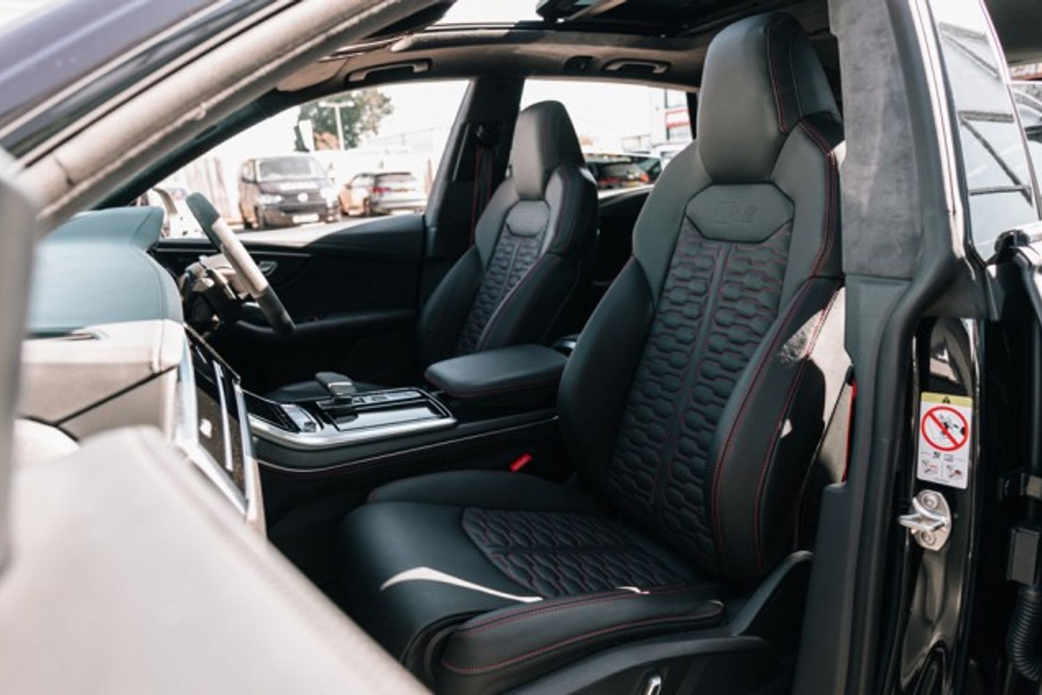 AUDI RS Q8 ESTATE 4.0 RS VORSPRUNG TFSI QUATTRO 5DR AUTOMATIC