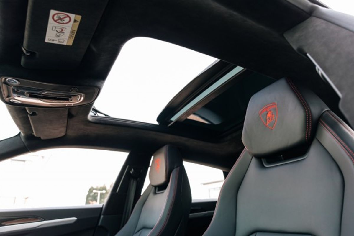 LAMBORGHINI URUS ESTATE 4.0 V8 5DR AUTOMATIC